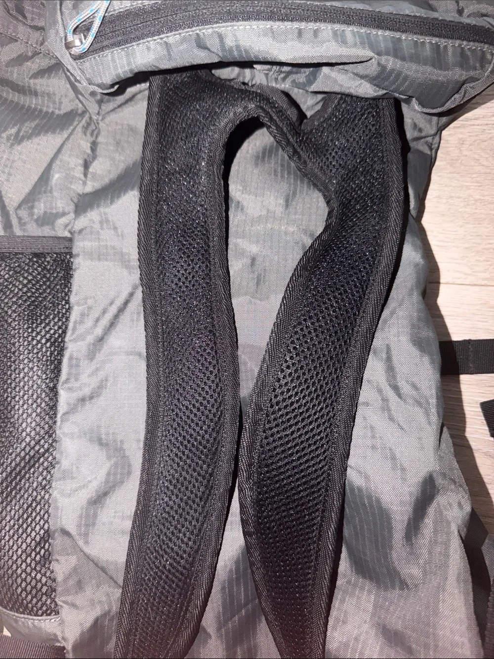 REI Gray Stuff Travel Pack – Packable Men’s Daypack